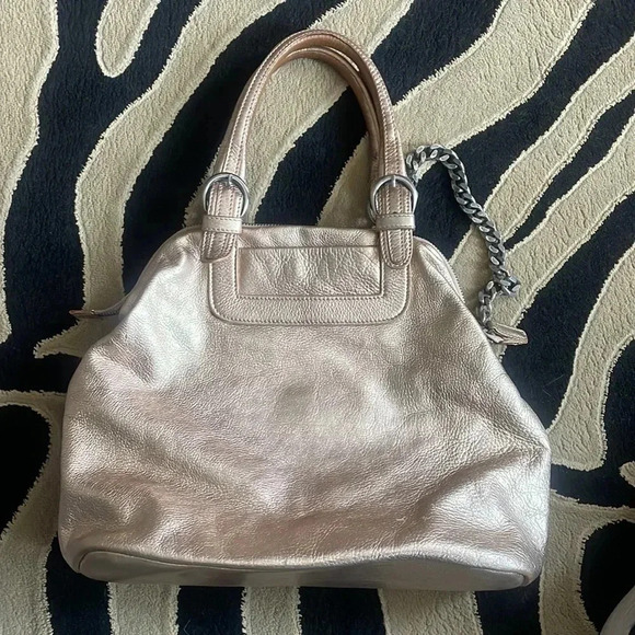 Mazzini Rose Gold Leather Bag ✨ - Picture 2 of 9
